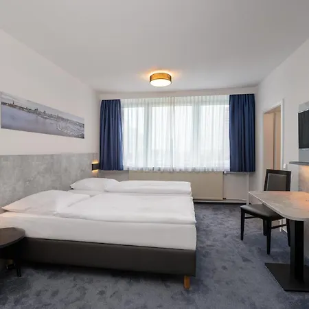 Hotel & Gaestehaus Luetten Klein 3*