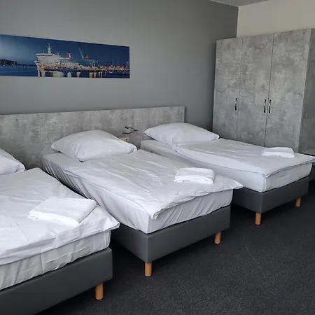& Gaestehaus Luetten Klein 3* Rostock