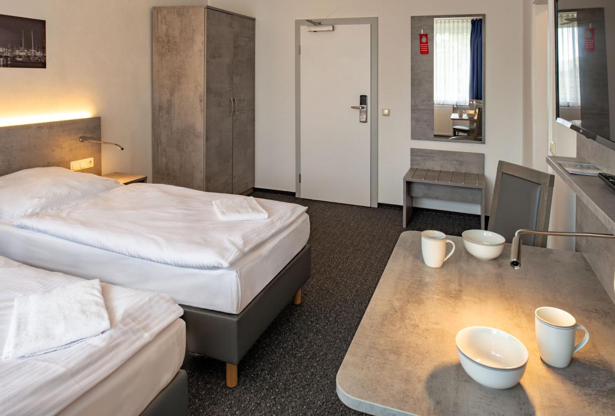 & Gaestehaus Luetten Klein Hotel