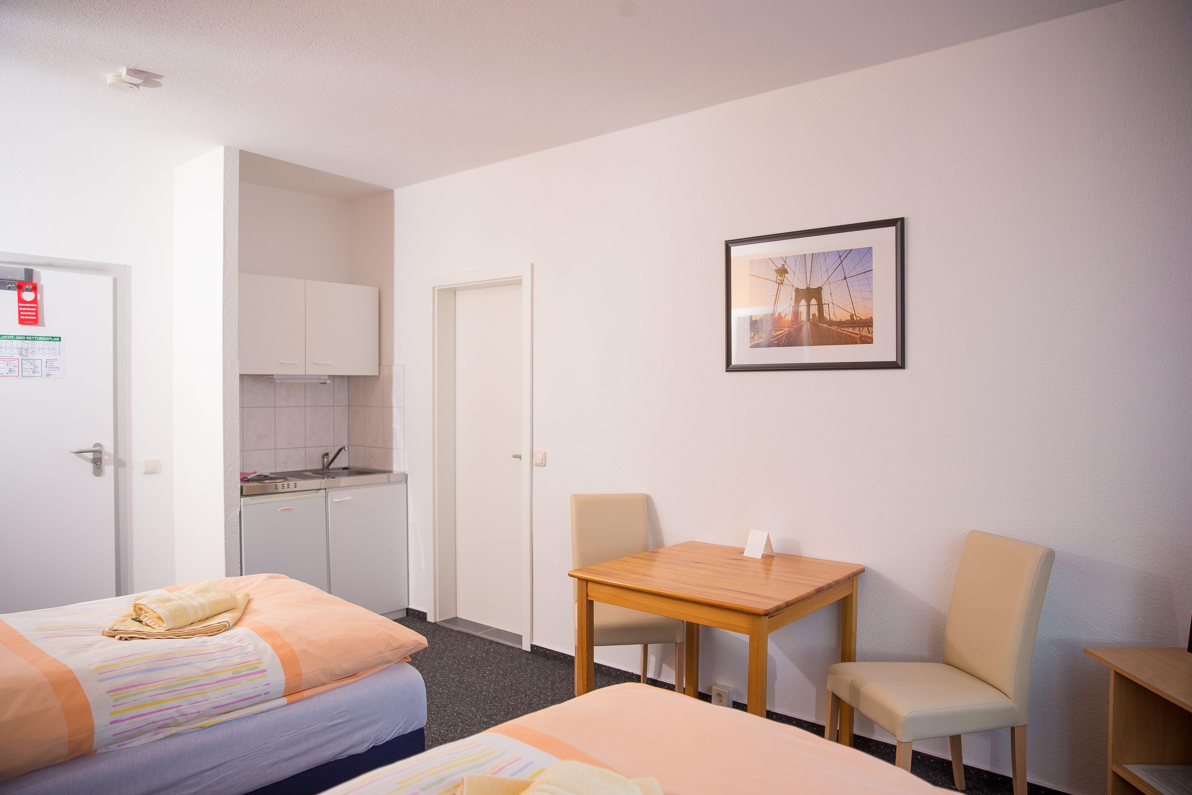 Hotel & Gaestehaus Luetten Klein 3*