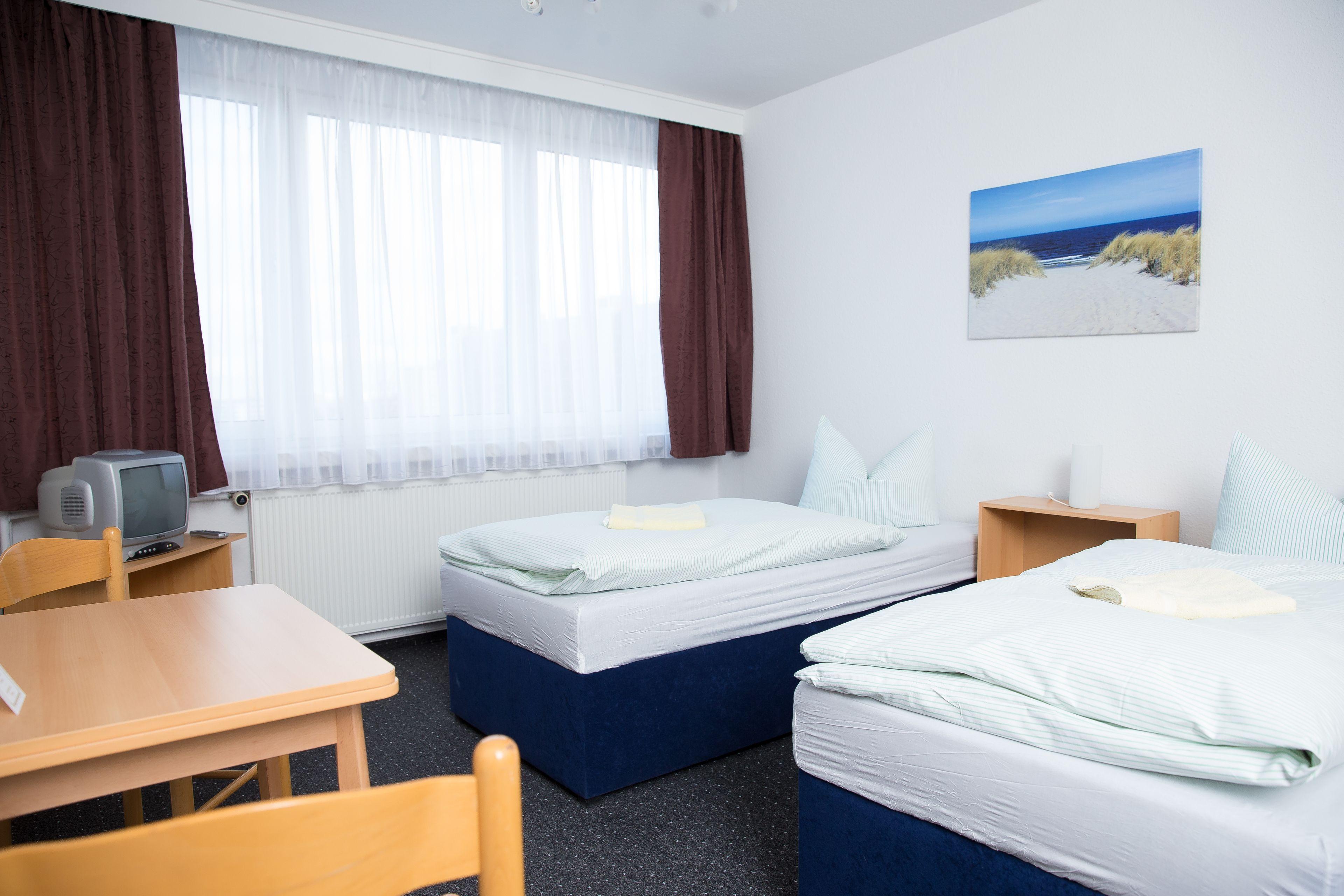 & Gaestehaus Luetten Klein 3* Rostock