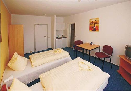 Hotel&gästehaus Lütten Klein Rostock