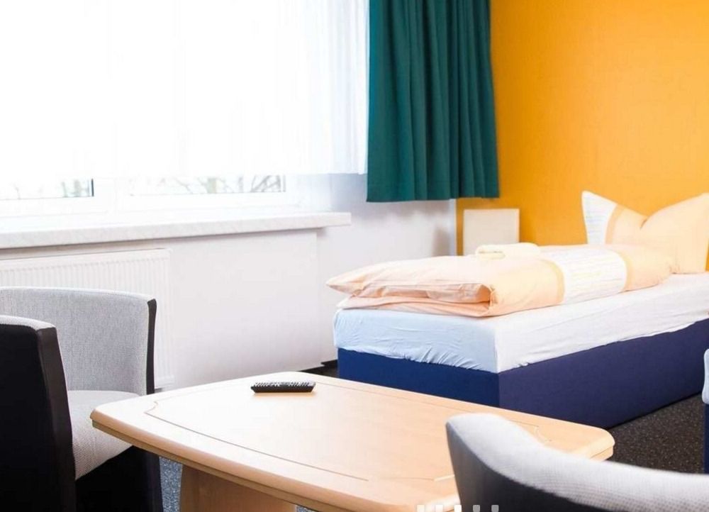 & Gaestehaus Luetten Klein Hotel